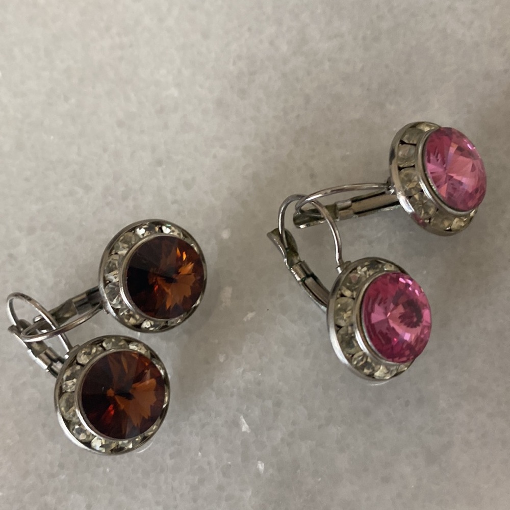 Beautiful earrings - Picture 3 of 3